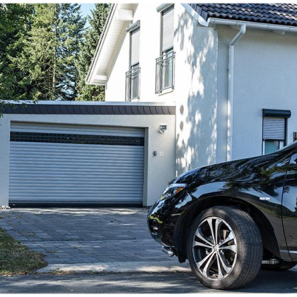 Porte de garage à enroulement sur mesure